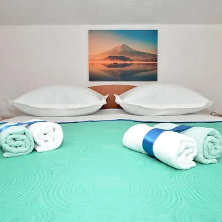 Apartament By The Sea - 24168 Trogir