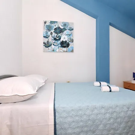 Apartament By The Sea - 24168 Trogir